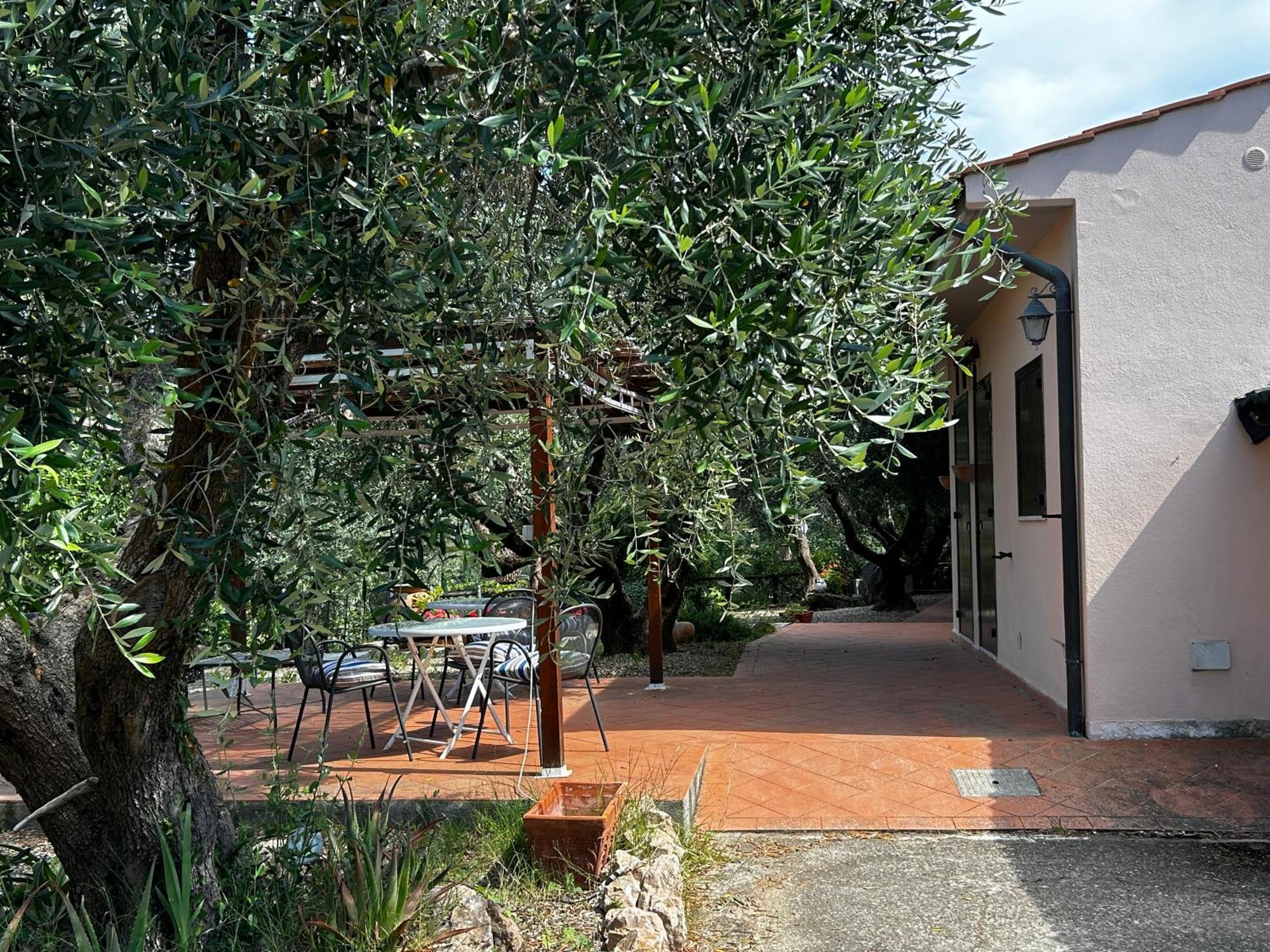 Oasi Del Monte Hotell Monte Argentario Exteriör bild